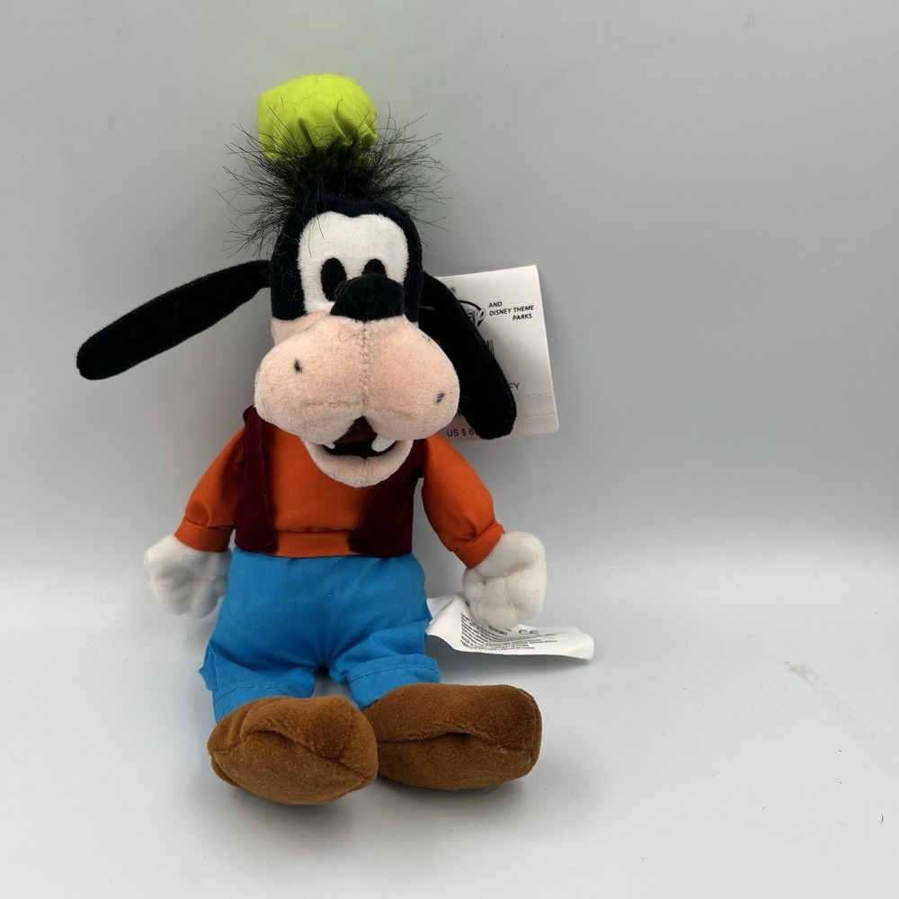 NEW! Vintage Disney Store Exclusive Goofy Mini Bean Bag Plush 10" Stuffed Animal